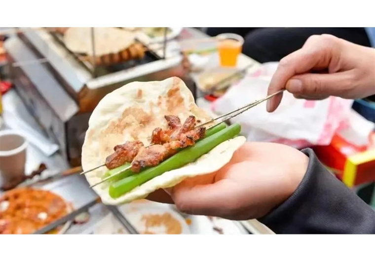 泰山、曲阜三孔、濟南趵突泉、大明湖、淄博四日游